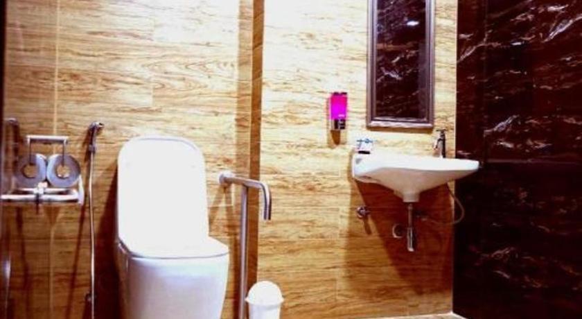 Prinn Hotel ラヨーン エクステリア 写真