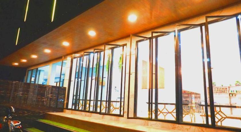 Prinn Hotel ラヨーン エクステリア 写真