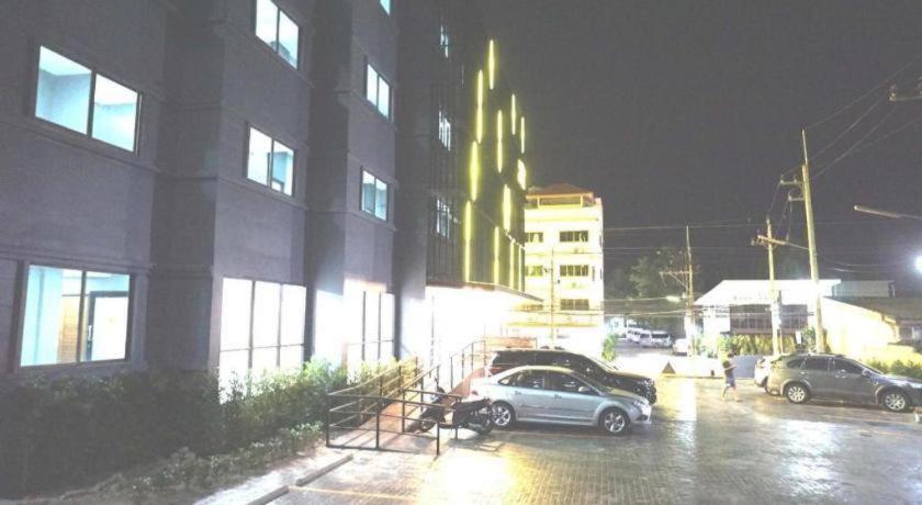 Prinn Hotel ラヨーン エクステリア 写真